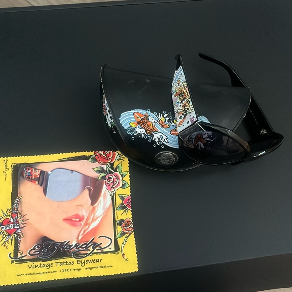Authentic Ed Hardy White with Koi Fish Rhinestone Sunglasses EHS002 65-15
